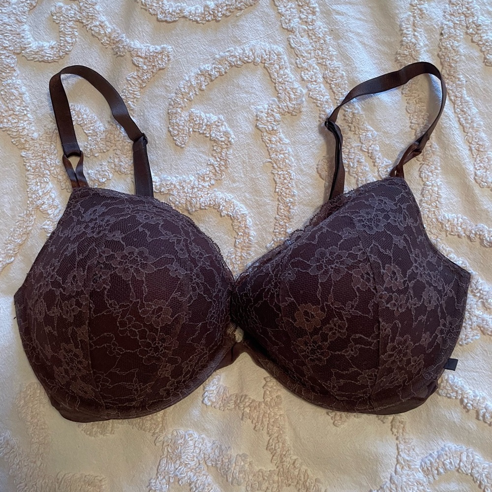 Victoria's Secret Lace Underwire Bra in Dark Brown